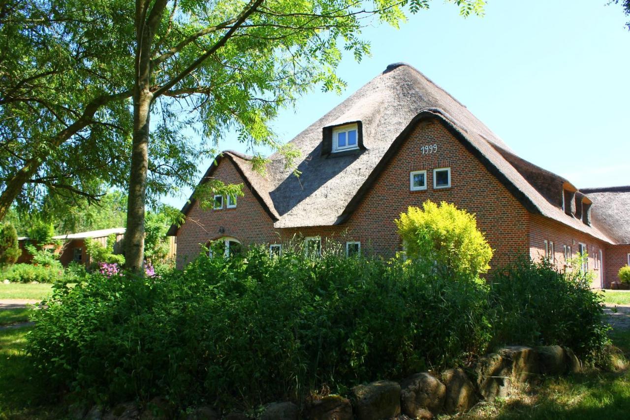 Ferienwohnung 1 Im Boehler Haubarg Sankt Peter-Ording Exterior photo
